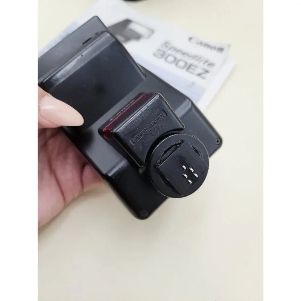 Canon Speedlite 300EZ Shoe Mount Camera Flash For Eos Film Cameras Case Manual